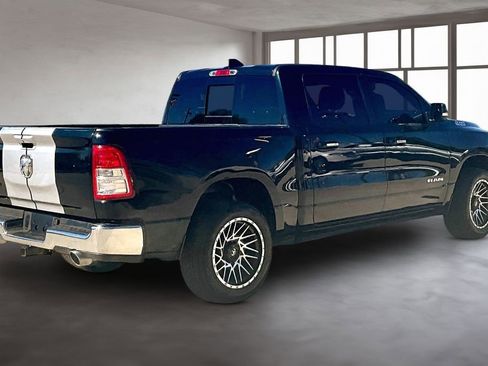Used 2019 RAM 1500 Big Horn AWD/4WD image 3