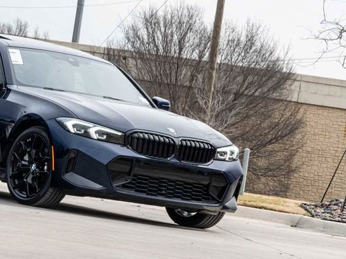 Used 2026 BMW 330i xDrive Sedan w/ M Sport Package AWD/4WD image 3