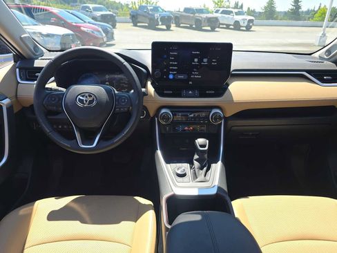 Used 2025 Toyota RAV4 Limited AWD/4WD image 18