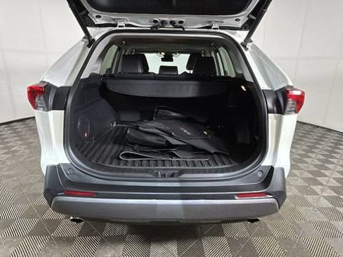 Used 2019 Toyota RAV4 Limited AWD/4WD image 27