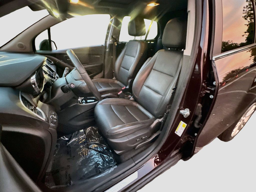 Used 2020 Chevrolet Trax Premier FWD image 18