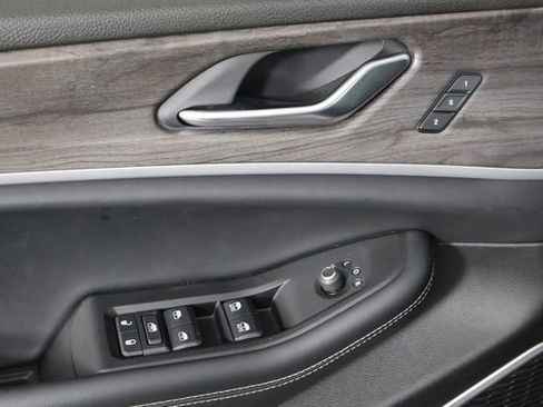 Used 2021 Jeep Grand Cherokee L Limited image 23