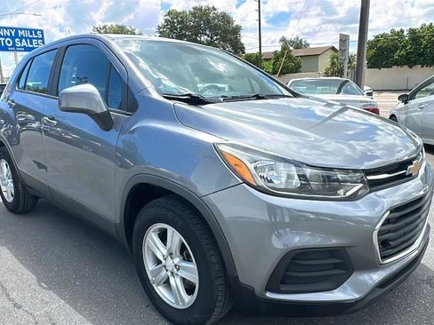 Used 2020 Chevrolet Trax LS FWD image 5