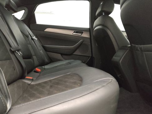Used 2018 Hyundai Sonata Sport FWD image 19
