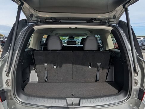 Used 2025 Hyundai Santa Fe SEL FWD image 31