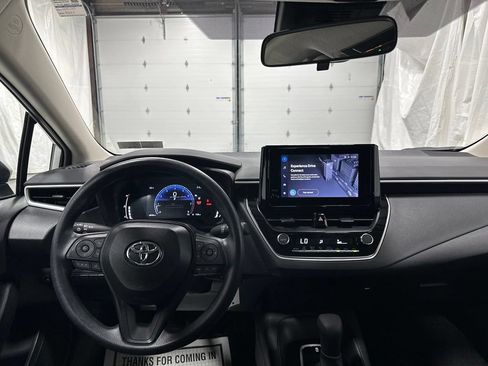 Used 2026 Toyota Corolla LE FWD image 16