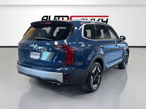 Used 2023 Kia Telluride S AWD/4WD image 7