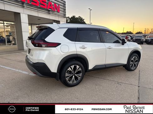 Certified 2023 Nissan Rogue SV w/ SV Premium B Package image 10