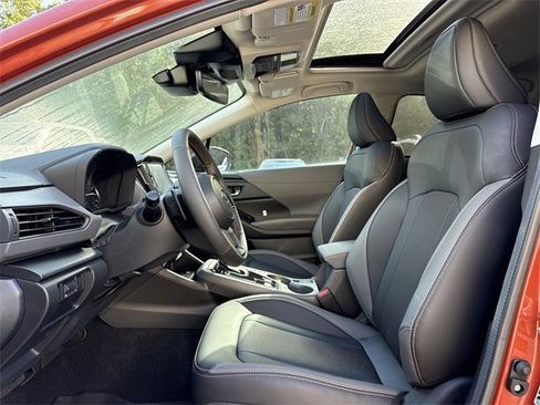 New 2025 Subaru Crosstrek 2.5i Limited w/ Popular Package #3A image 11