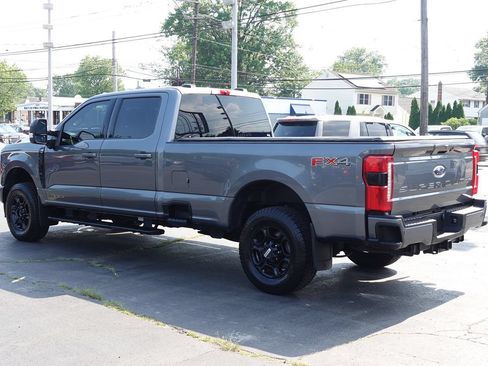 Used 2024 Ford F250 XLT w/ XLT Premium Package AWD/4WD image 2