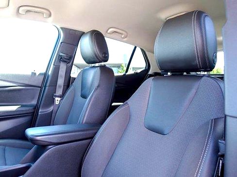 Used 2022 Buick Encore GX Select AWD/4WD image 10