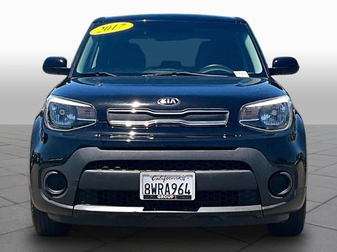 Used 2017 Kia Soul FWD image 3