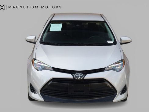 Used 2017 Toyota Corolla LE image 5