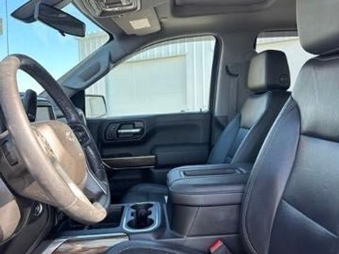 Used 2020 Chevrolet Silverado 1500 LT Trail Boss AWD/4WD image 11