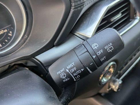 Used 2019 MAZDA CX-5 Touring image 24