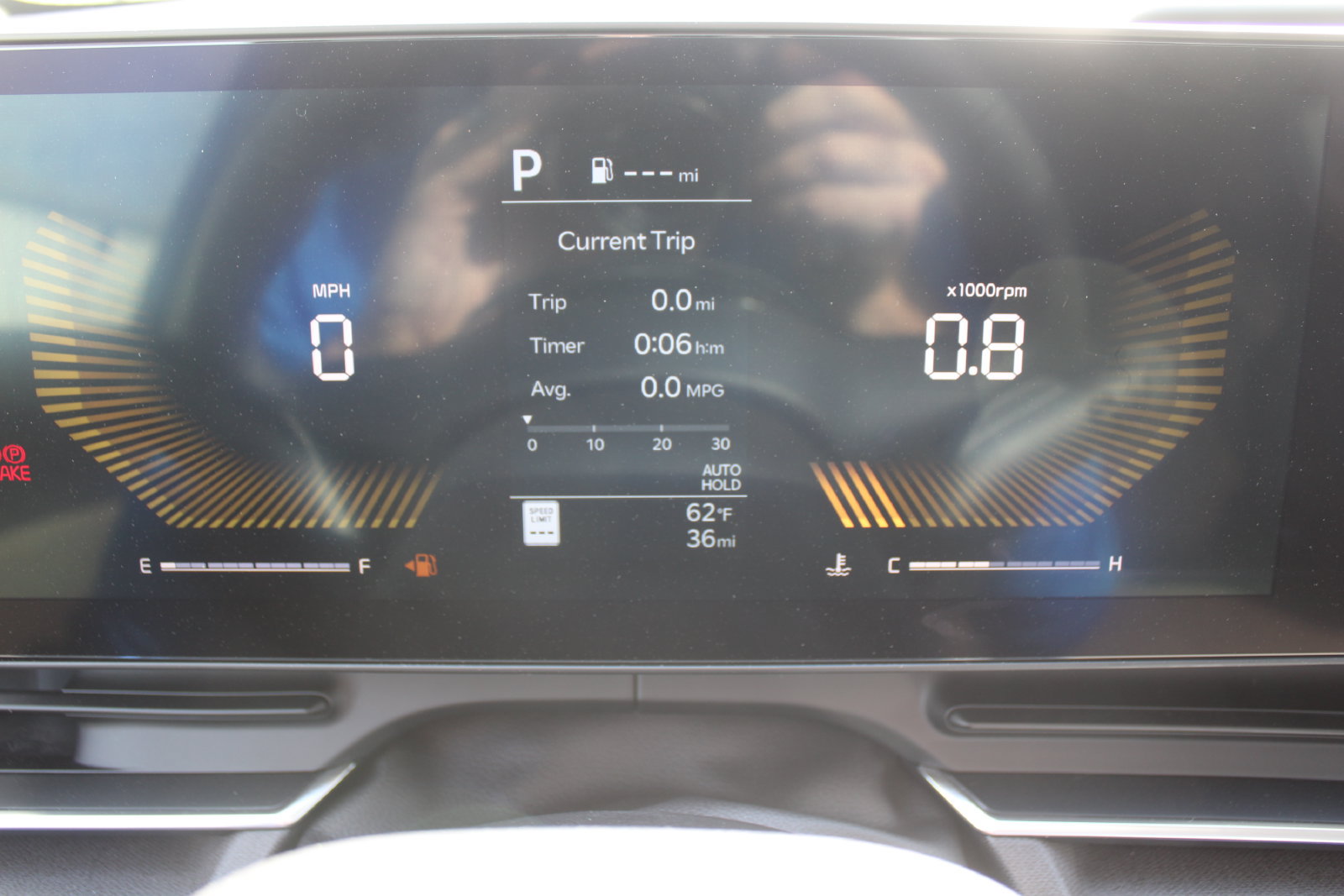 New 2026 Kia Carnival EX FWD image 35