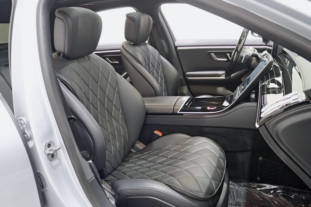 Used 2021 Mercedes-Benz S 580 4MATIC Sedan image 30