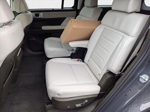 New 2025 Hyundai Santa Fe Calligraphy w/ Tow & Go Package image 15