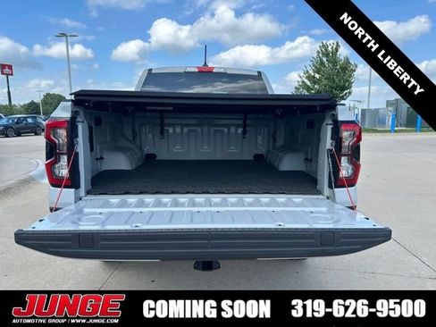 Certified 2026 Ford Ranger XLT w/ Black Appearance Package AWD/4WD image 5