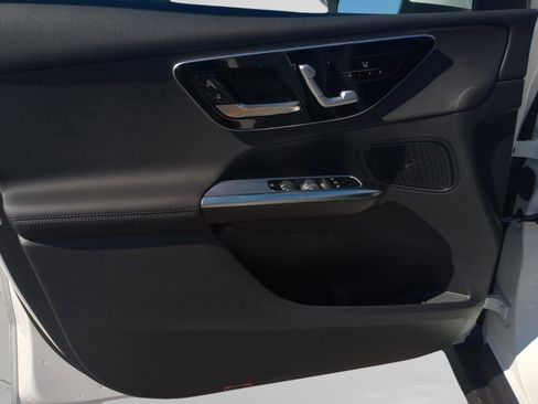 Certified 2026 Mercedes-Benz GLC 300 image 30