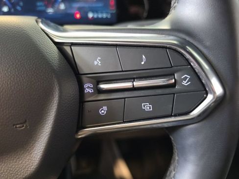 Certified 2025 Chevrolet Equinox LT FWD image 22