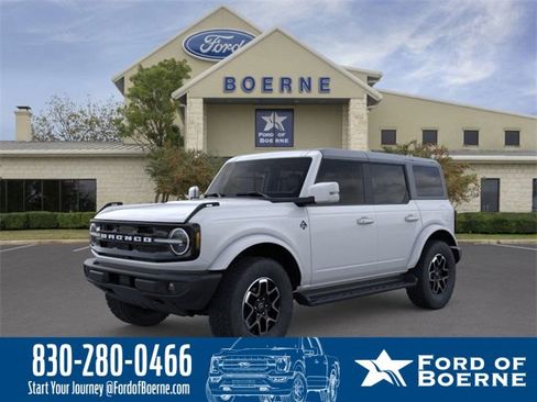 New 2025 Ford Bronco Outer Banks image 1