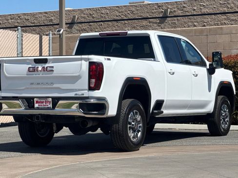 Used 2025 GMC Sierra 2500 SLE w/ Max Trailering Package AWD/4WD image 4