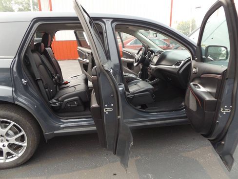 Used 2018 Dodge Journey GT AWD/4WD image 21
