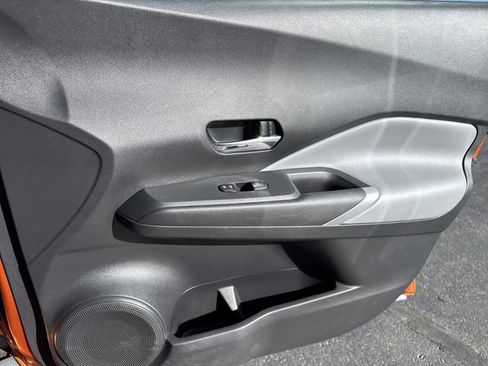 Used 2022 Nissan Kicks SR w/ Premium Package image 22