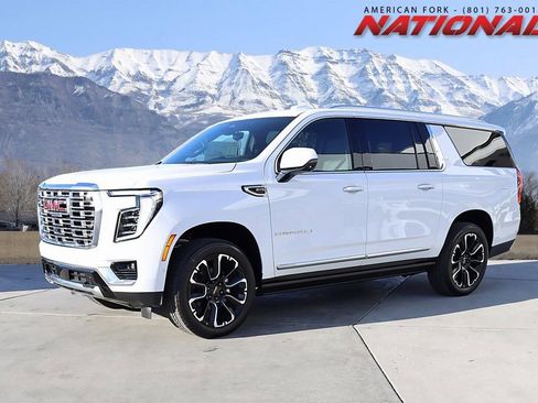New 2026 GMC Yukon XL Denali w/ Denali Reserve Package AWD/4WD image 1