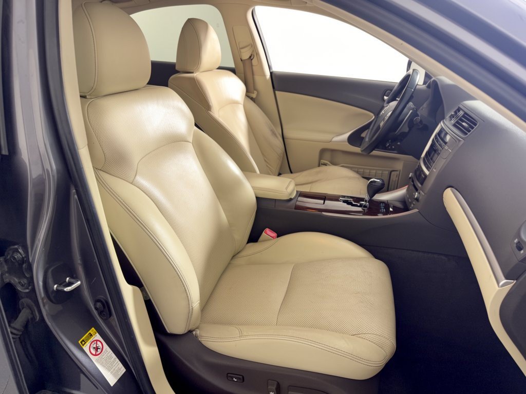 Used 2012 Lexus IS 250 w/ Premium Pkg Value Edition RWD image 30