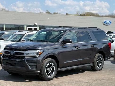 Used 2024 Ford Expedition Max XLT AWD/4WD image 34
