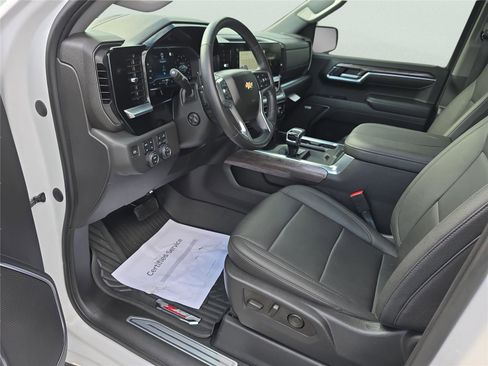 Used 2023 Chevrolet Silverado 1500 LTZ image 10