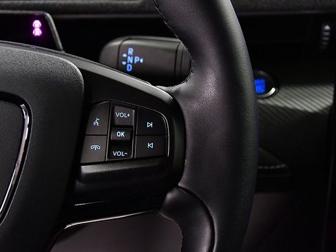 Used 2025 Ford Mustang Mach-E Premium image 19