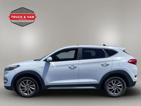Used 2018 Hyundai Tucson SEL AWD/4WD image 3