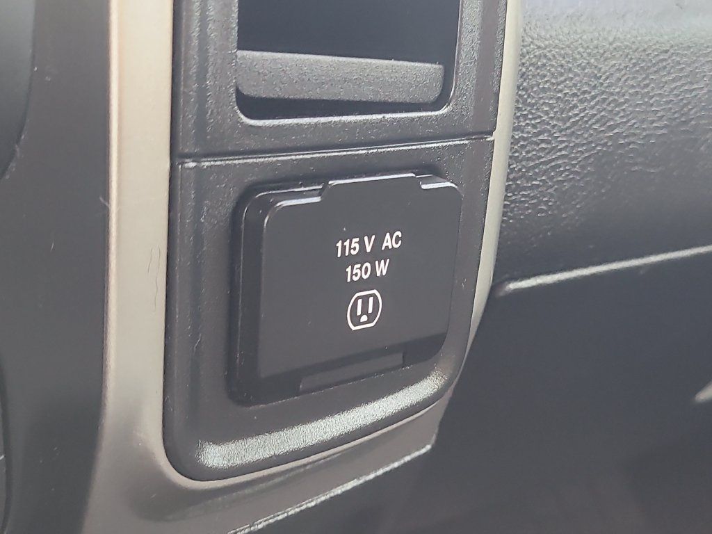 Used 2019 RAM 1500 Big Horn RWD image 28