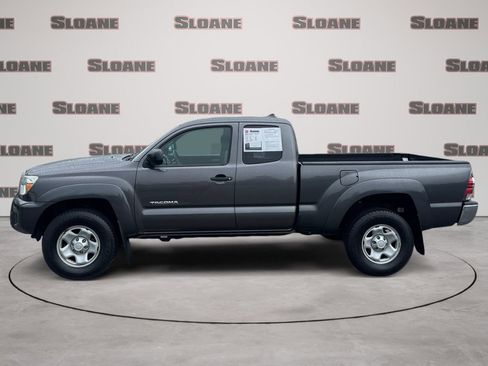 Used 2014 Toyota Tacoma 4x4 Access Cab V6 w/ SR5 Package image 2