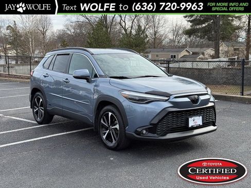 Certified 2024 Toyota Corolla Cross XSE image 1