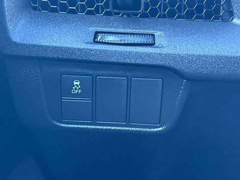 Used 2025 Honda CR-V Sport image 32