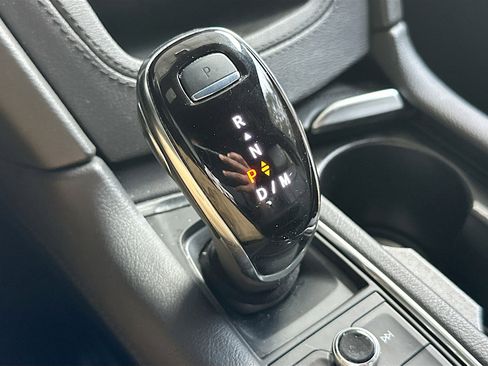 Used 2022 Cadillac XT6 Luxury image 17