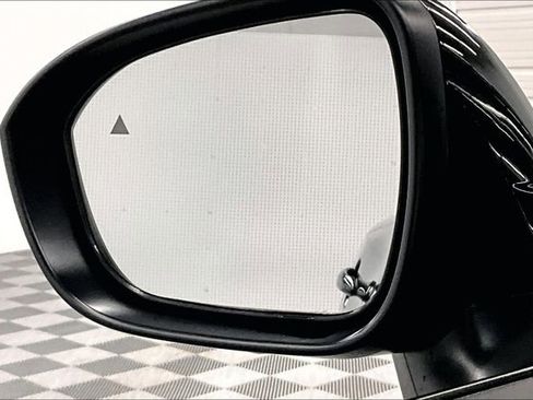 New 2025 Nissan Rogue SL image 29