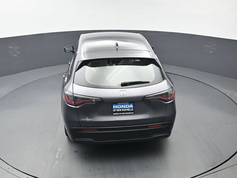 Certified 2023 Honda HR-V LX image 39
