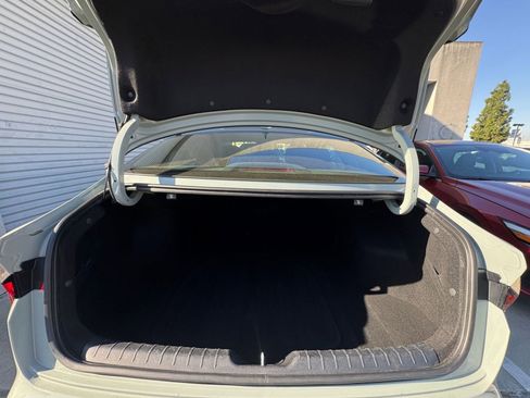 Used 2025 Kia K4 LXS image 31