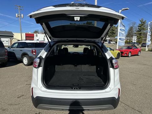 Used 2022 Ford Edge SEL image 21