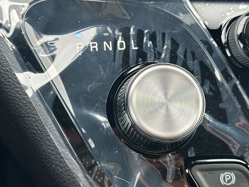 New 2026 Chrysler Pacifica Select image 19