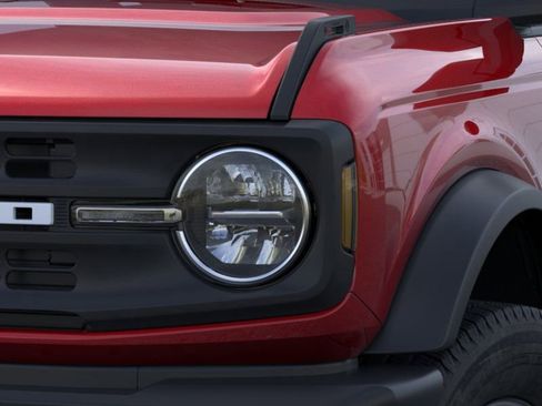 New 2025 Ford Bronco Base image 20