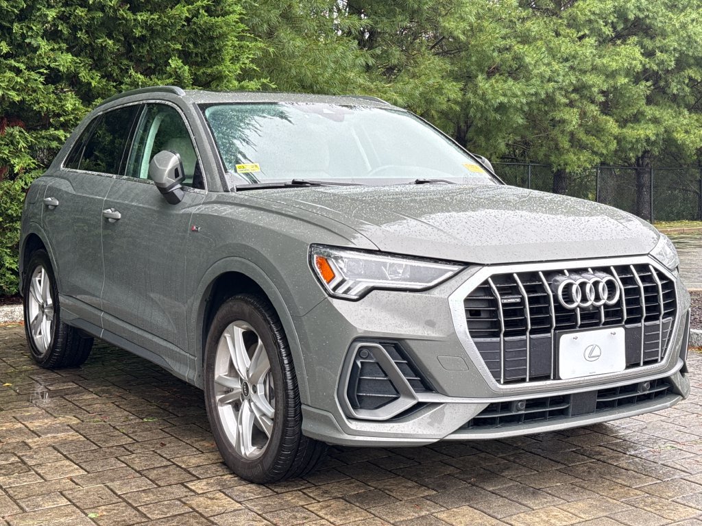 Used 2022 Audi Q3 2.0T Premium Plus AWD/4WD image 3