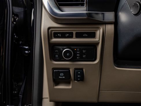 Used 2024 Ford F150 Platinum w/ Equipment Group 703A Plus image 21