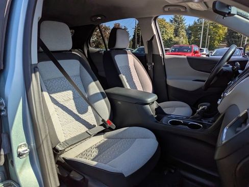 Used 2022 Chevrolet Equinox LT image 35