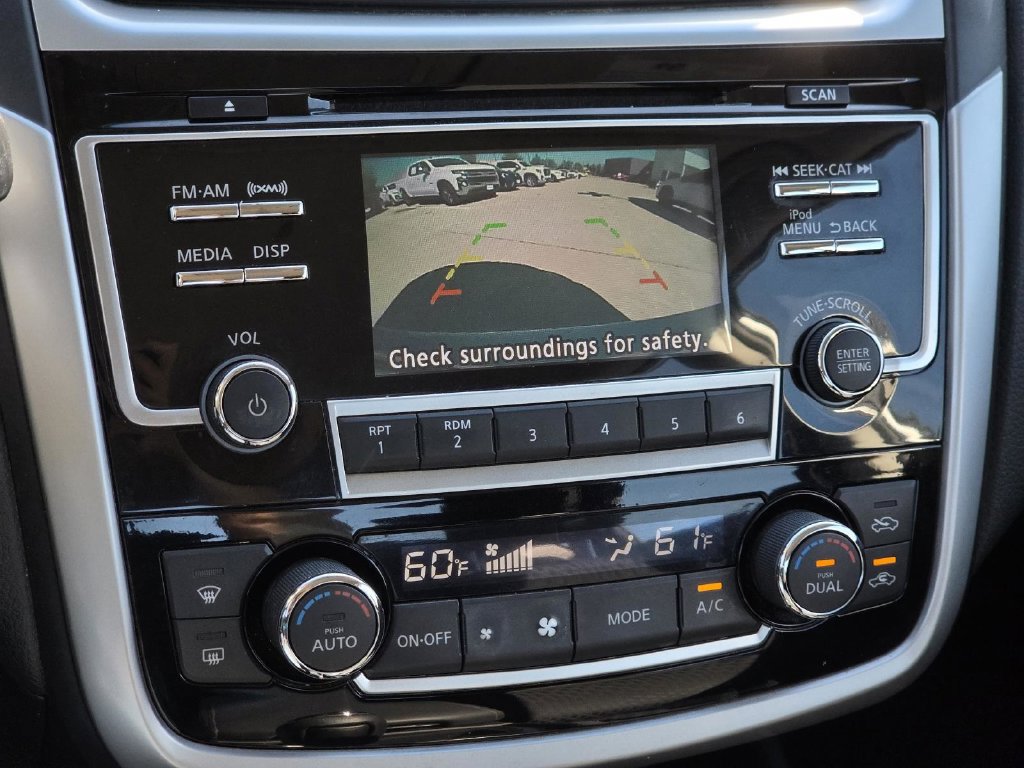 Used 2018 Nissan Altima 2.5 SV FWD image 22